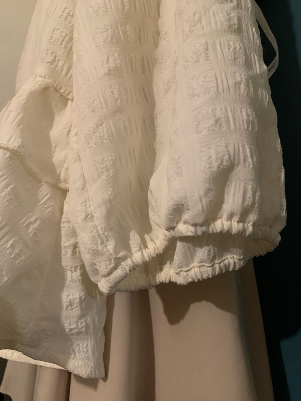 Blu Pepper Cream Textured Ruffle Top - Picture 3 of 4